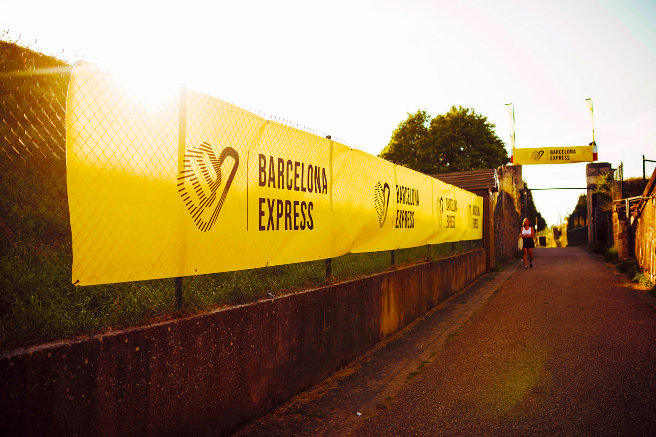 Barcelona Express banners